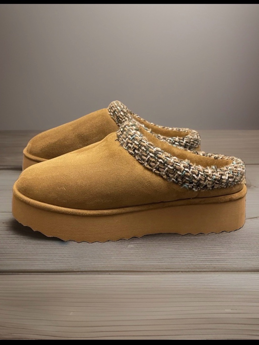 Steve Madden Tan Suede Platform Mules with Tweed Collar